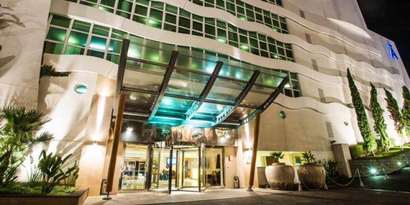 Madeira Funchal utazás Hotel Melia Madeira Mare