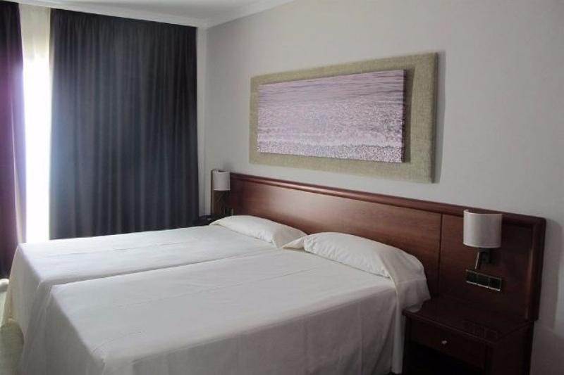 Costa Brava Lloret de Mar utazás Hotel Miramar