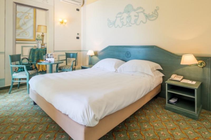 Szicília Giardini Naxos utazás Hotel Naxos Beach Resort