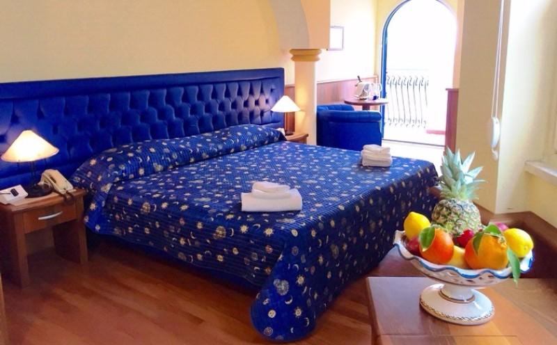 Szicília Giardini Naxos utazás Hotel Nike