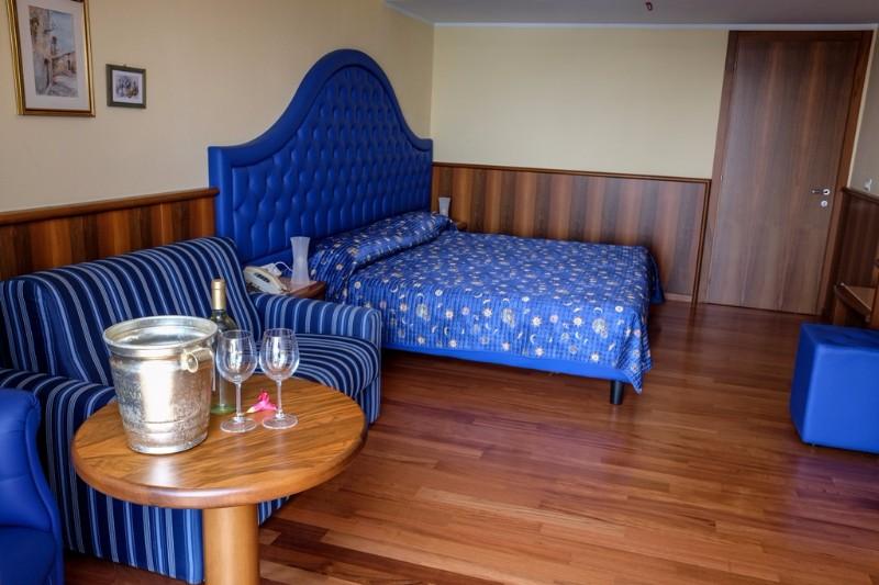 Szicília Giardini Naxos utazás Hotel Nike