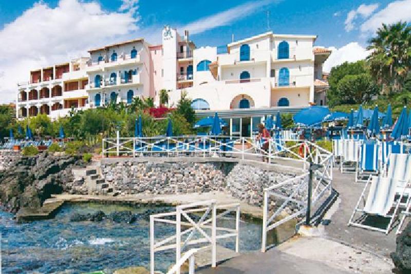 Szicília Giardini Naxos utazás Hotel Nike