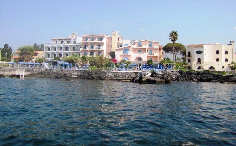 Szicília Giardini Naxos utazás Hotel Nike