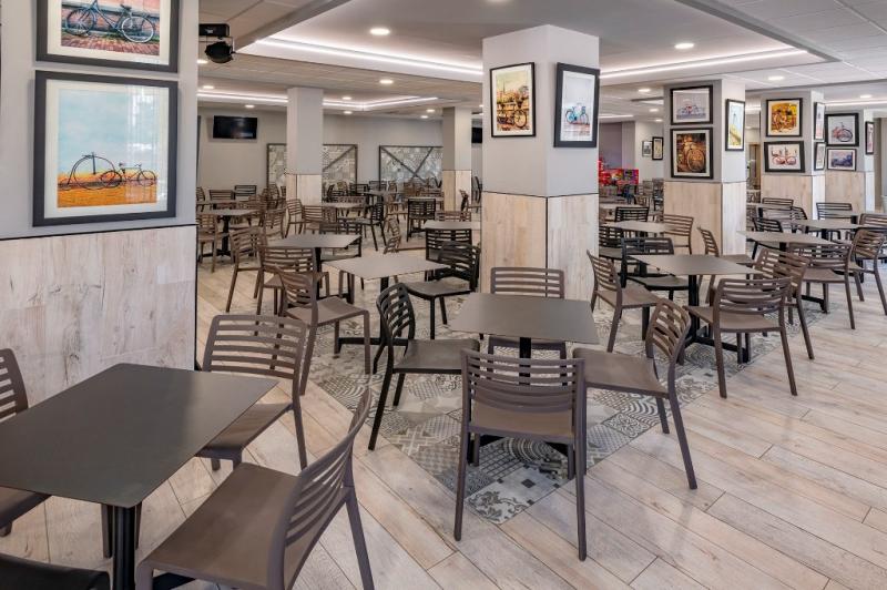 Costa Brava Calella utazás Hotel Oasis Park Splash