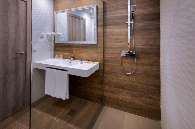 Costa Brava Calella utazás Hotel Oasis Park Splash