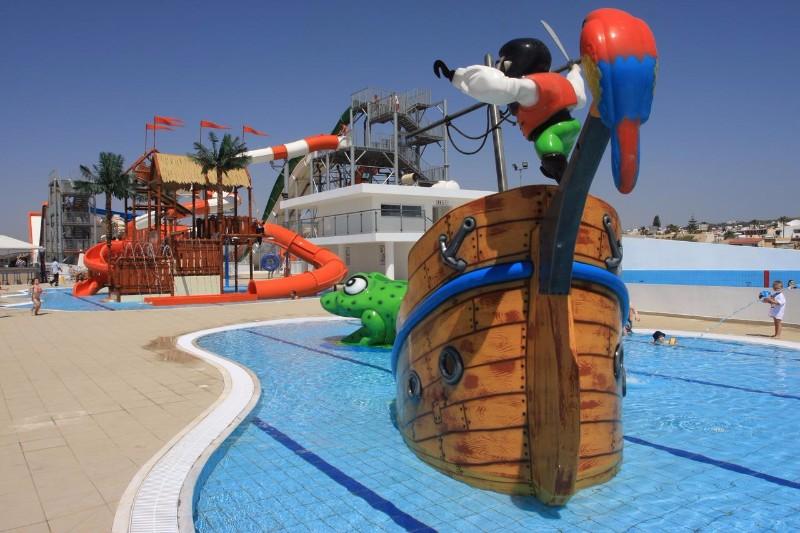 Dél-Ciprus Ayia Napa utazás Hotel Panthea Holiday Village