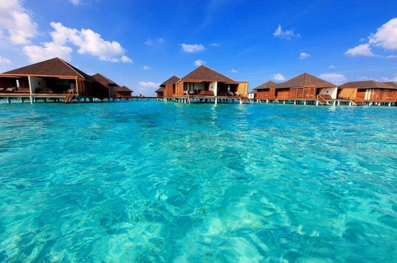 Maldív-szigetek utazás Hotel Paradise Island Resort & Spa Superior Bungalók