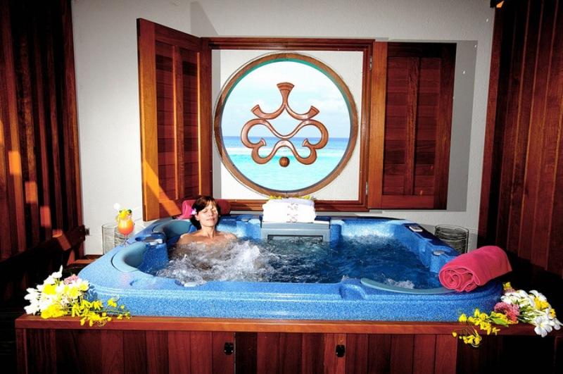 Maldív-szigetek utazás Hotel Paradise Island Resort & Spa