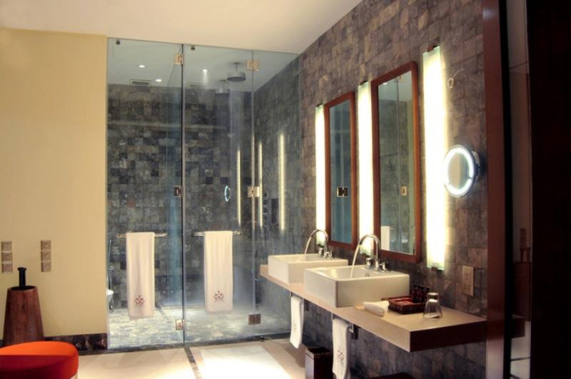 Maldív-szigetek utazás Hotel Paradise Island Resort & Spa