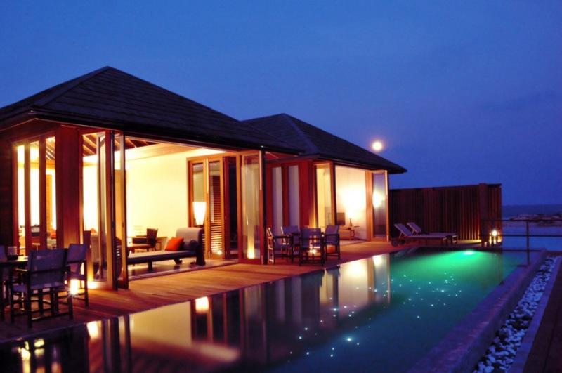 Maldív-szigetek utazás Hotel Paradise Island Resort & Spa