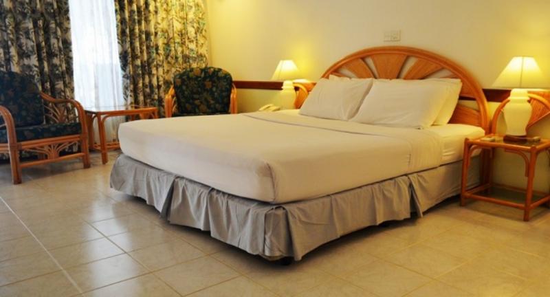 Maldív-szigetek utazás Hotel Paradise Island Resort & Spa Superior Bungalók