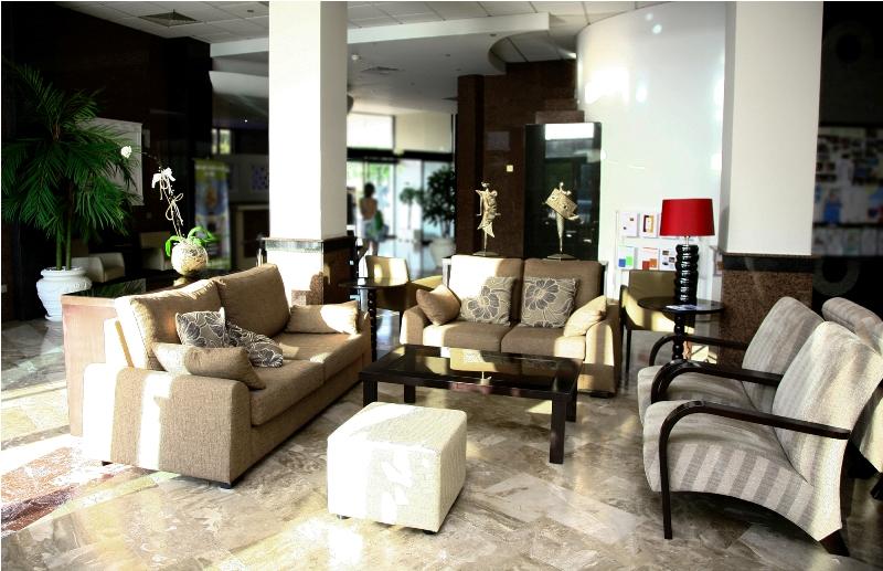 Dél-Ciprus Ayia Napa utazás Hotel Pavlonapa Beach