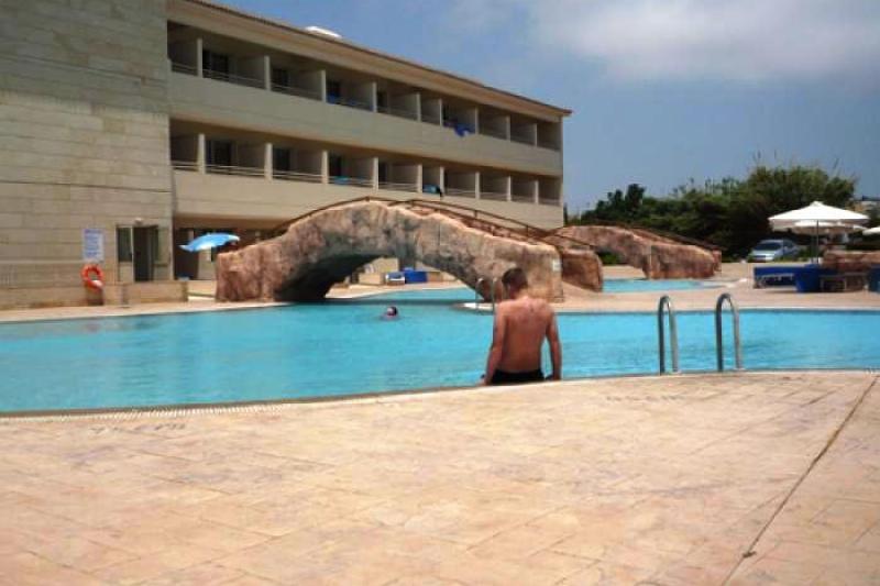 Dél-Ciprus Ayia Napa utazás Hotel Pierre Anne Beach