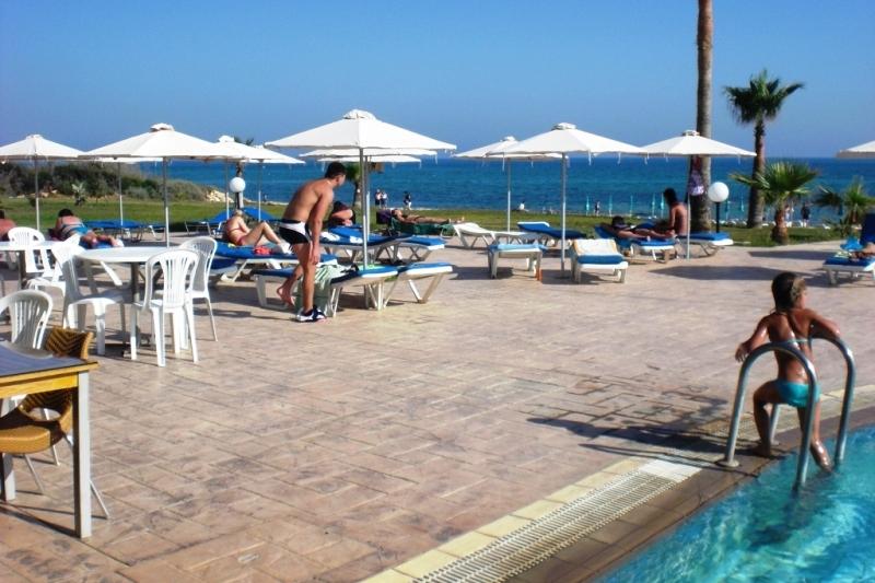 Dél-Ciprus Ayia Napa utazás Hotel Pierre Anne Beach