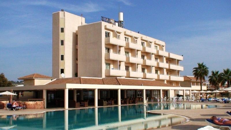 Dél-Ciprus Ayia Napa utazás Hotel Pierre Anne Beach