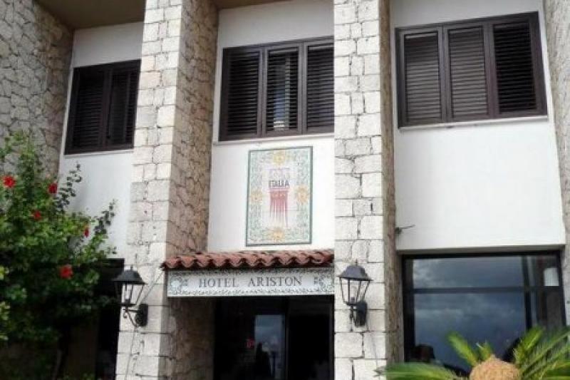 Szicília Taormina utazás Hotel Porto Ariston