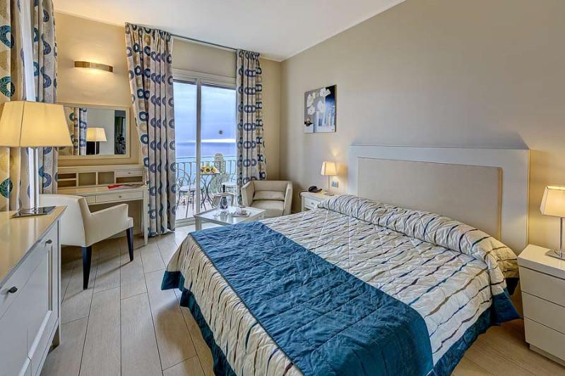 Szicília Taormina utazás Hotel Porto Ariston