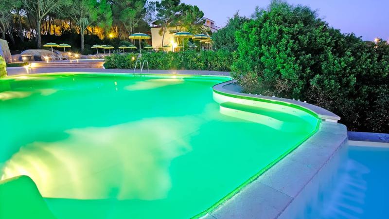 Szardínia Alghero utazás Hotel Punta Negra