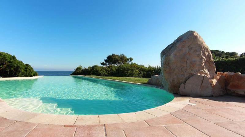 Szardínia Alghero utazás Hotel Punta Negra