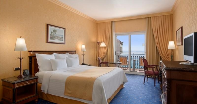 Szicília Giardini Naxos utazás Hotel RG Naxos (ex. Hilton)