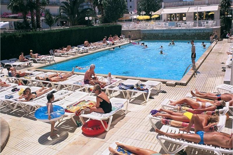 Costa Brava Santa Susanna utazás Hotel Riviera