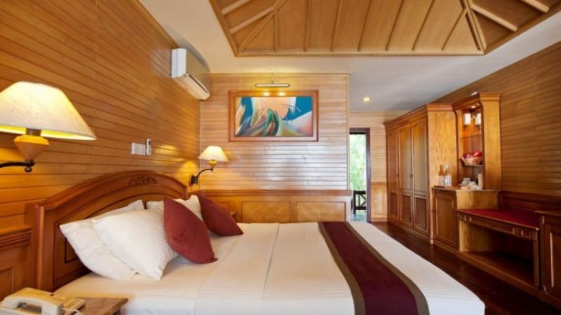 Maldív-szigetek utazás Hotel Royal Island Resort & Spa