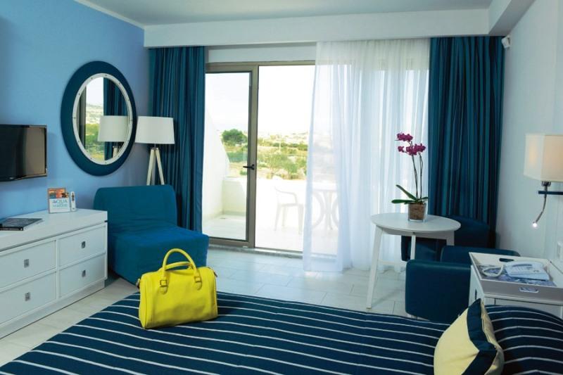 Málta Mellieha utazás Hotel Seabank Resort & Spa