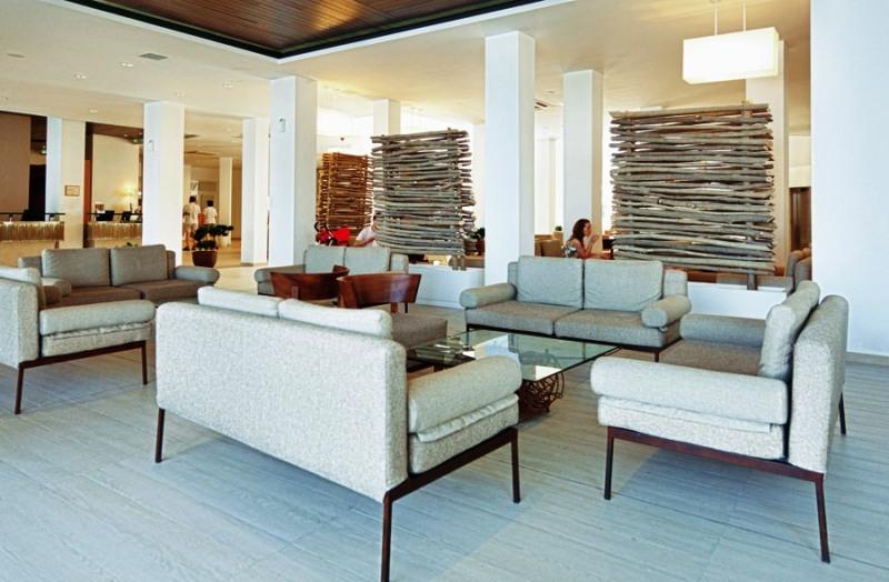 Málta Mellieha utazás Hotel Seabank Resort & Spa