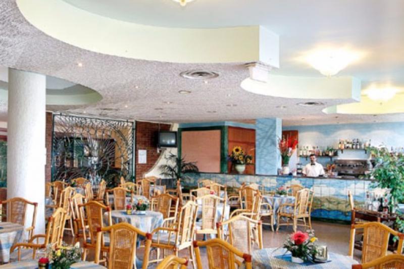 Szicília Giardini Naxos utazás Hotel Sporting Baia