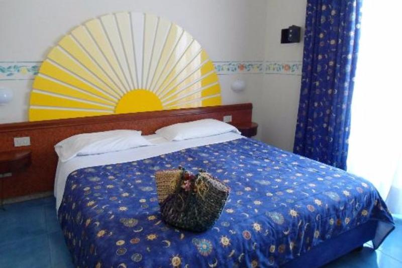 Szicília Giardini Naxos utazás Hotel Sporting Baia