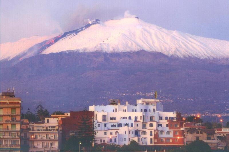 Szicília Giardini Naxos utazás Hotel Sporting Baia