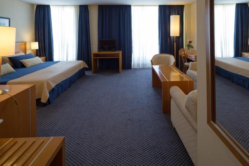 Azori-szigetek Ponta Delgada utazás Hotel Vila Nova