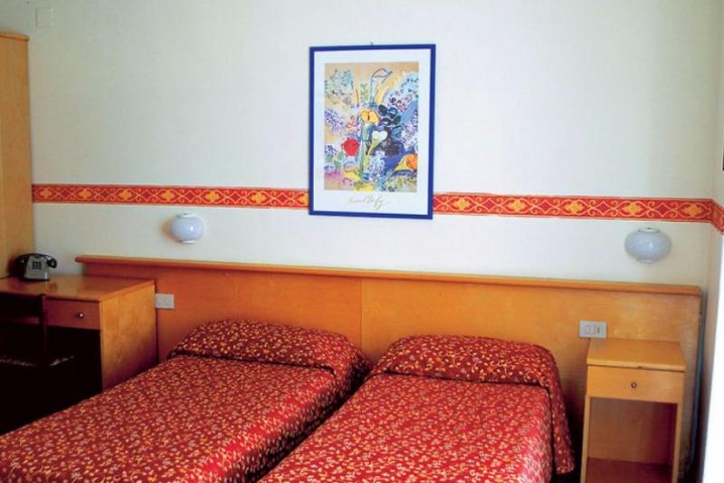 Szicília Giardini Naxos utazás Hotel Villa Athena