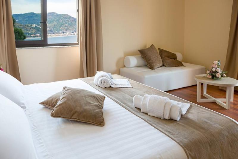 Szicília Taormina utazás Hotel Villa Esperia