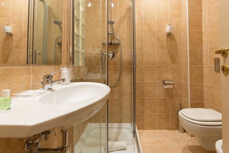 Szicília Taormina utazás Hotel Villa Esperia