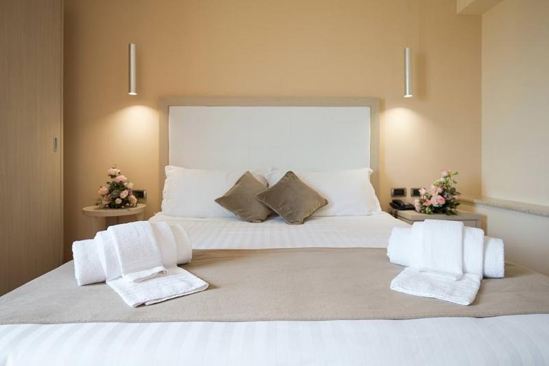 Szicília Taormina utazás Hotel Villa Esperia