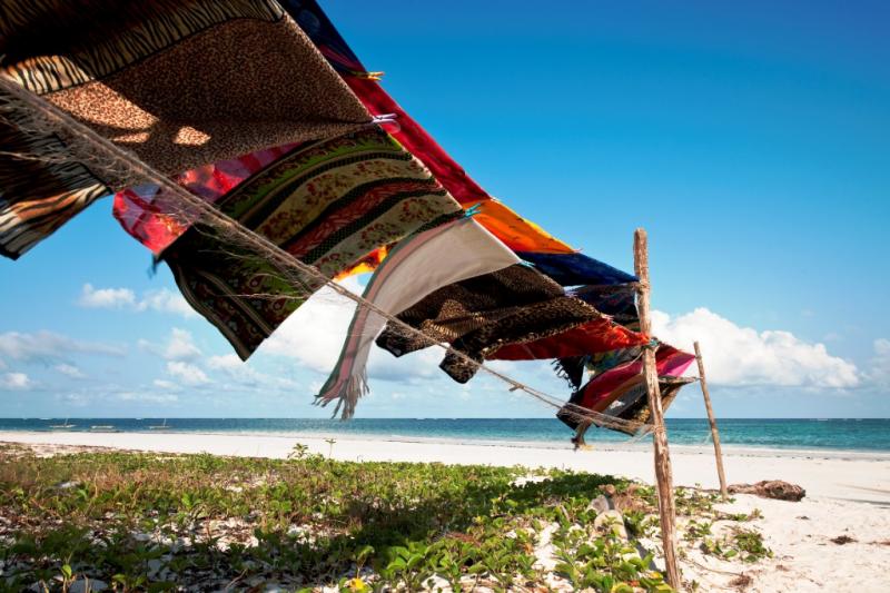 Karibu 5 napos szafari + 6 napos óceánparti pihenés Diani Beach-en