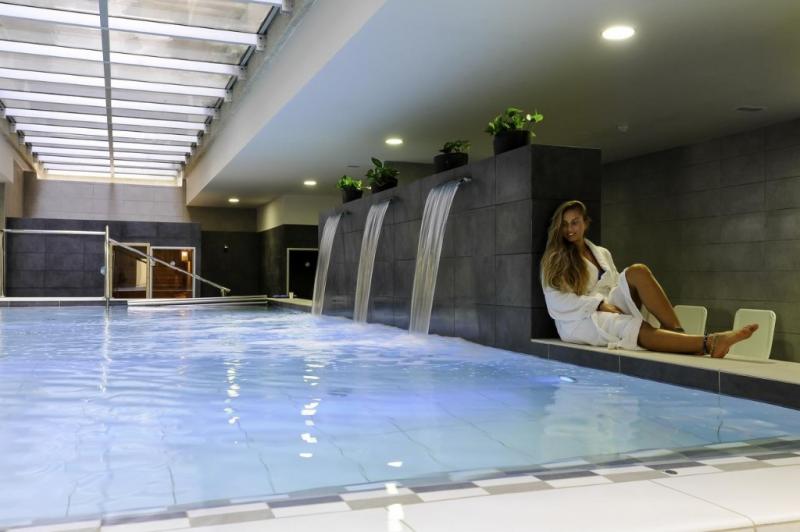 Tenerife Playa de las Americas utazás Kn Columbus Aparthotel