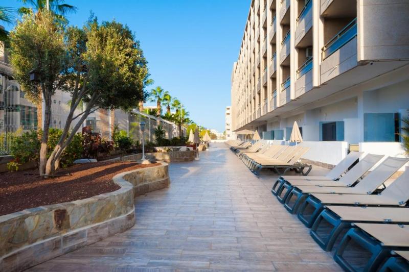 Tenerife Playa de las Americas utazás Kn Columbus Aparthotel