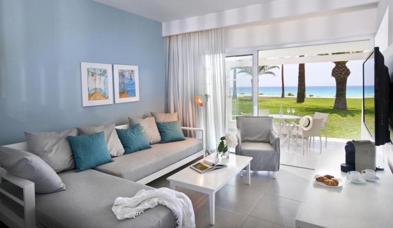 Dél-Ciprus Ayia Napa utazás Nissi Beach Resort