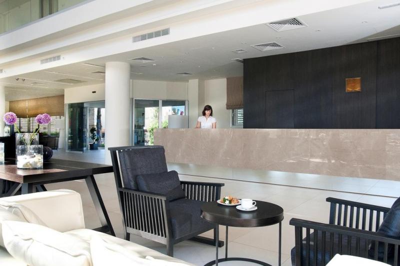 Dél-Ciprus Protaras utazás Pernera Beach Hotel