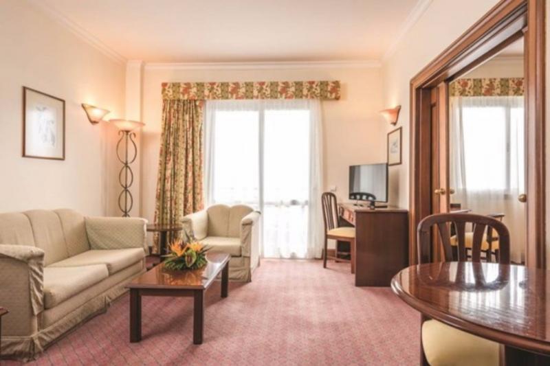 2 éj Lisszabonban 3-4* Hotelben, 5 éj Madeirán 4* Hotelben