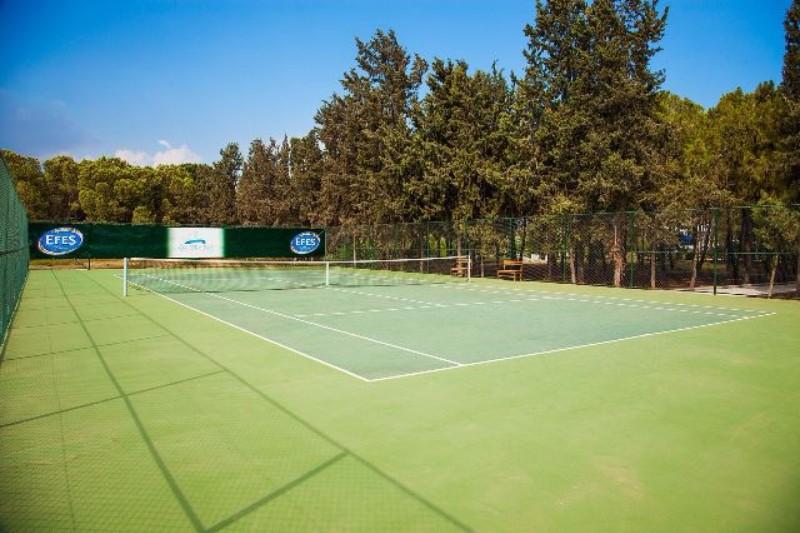 Észak-Ciprus Famagusta utazás Salamis Bay Conti Hotel