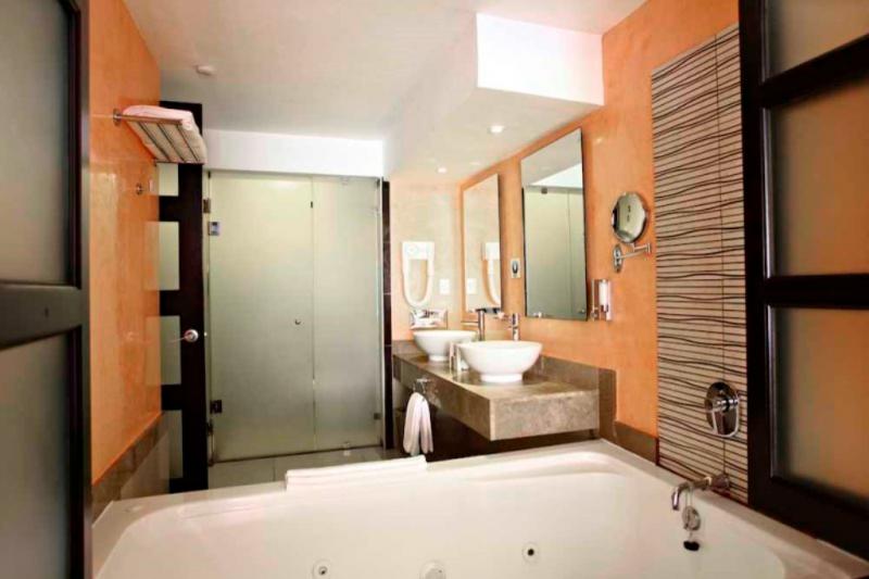 Mexikó utazás Sandos Playacar Resort and Spa