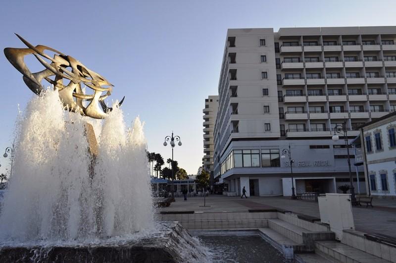 Dél-Ciprus Larnaca utazás Sun Hall Beach Hotel