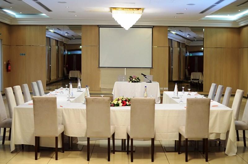 Dél-Ciprus Larnaca utazás Sun Hall Beach Hotel