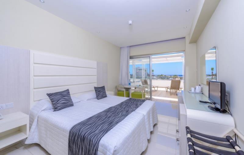 Dél-Ciprus Ayia Napa utazás Tasia Maris Beach Hotel & Spa