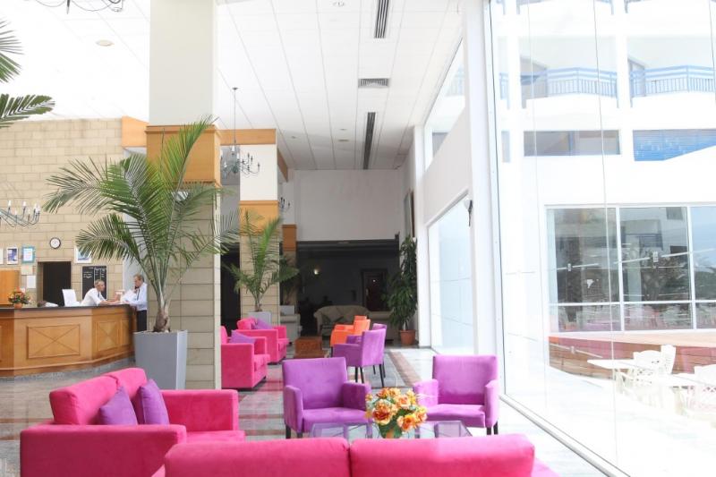 Dél-Ciprus Paphos utazás Ascos Coral Beach Hotel