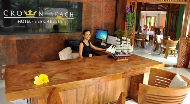 Seychelle-szigetek utazás Crown Beach Hotel