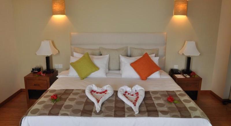 Seychelle-szigetek utazás Crown Beach Hotel